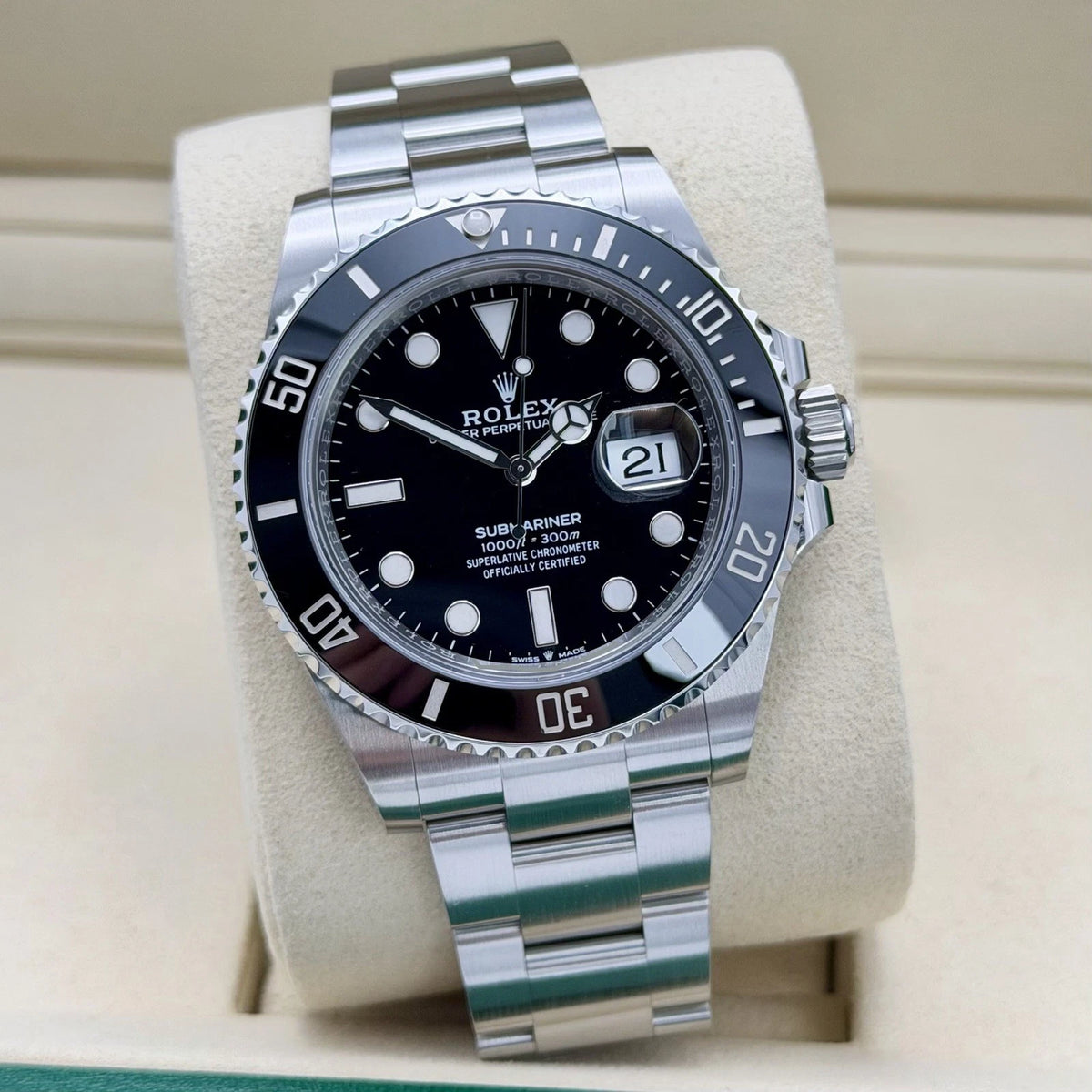 Rolex Submariner Date Black 126610LN 41mm 04/2026 Full Set Immaculate
