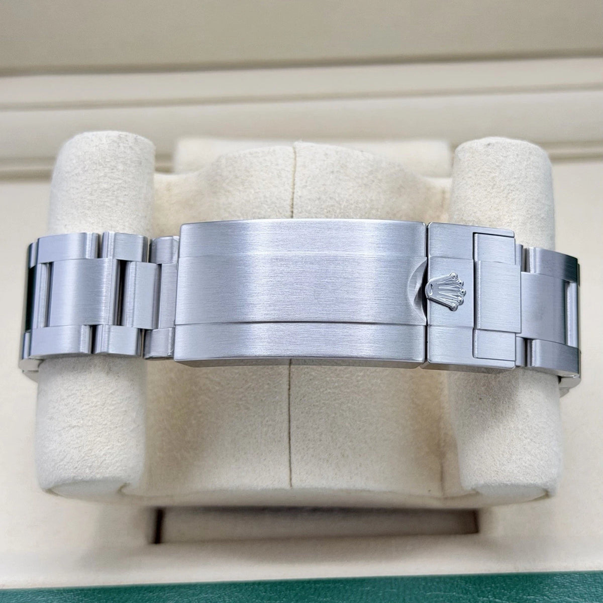 Rolex Submariner Date Black 126610LN 41mm 04/2026 Full Set Immaculate