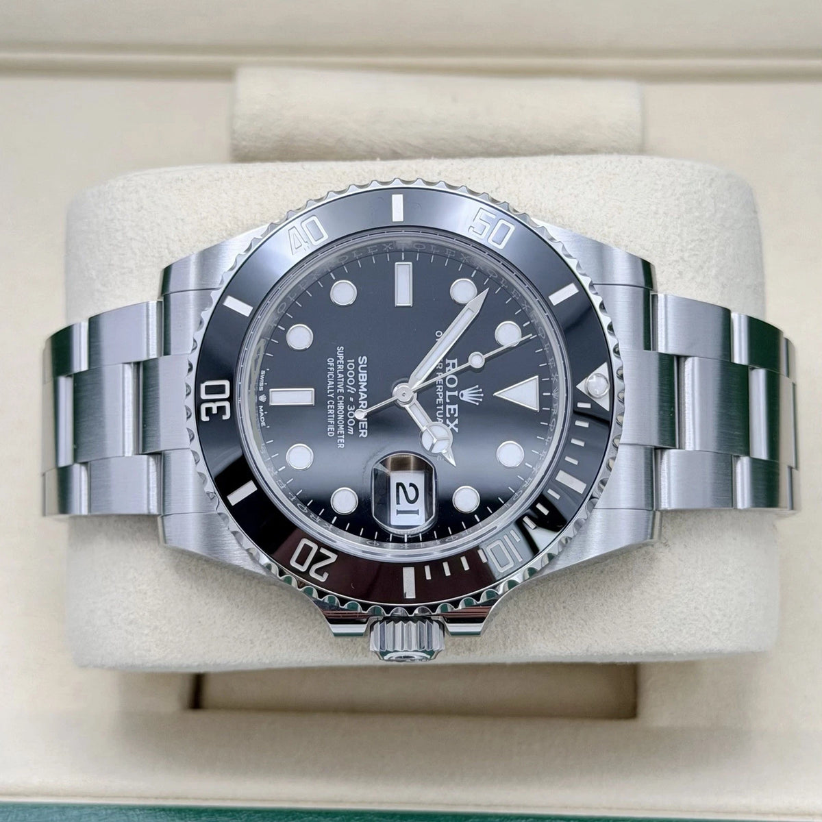 Rolex Submariner Date Black 126610LN 41mm 04/2026 Full Set Immaculate