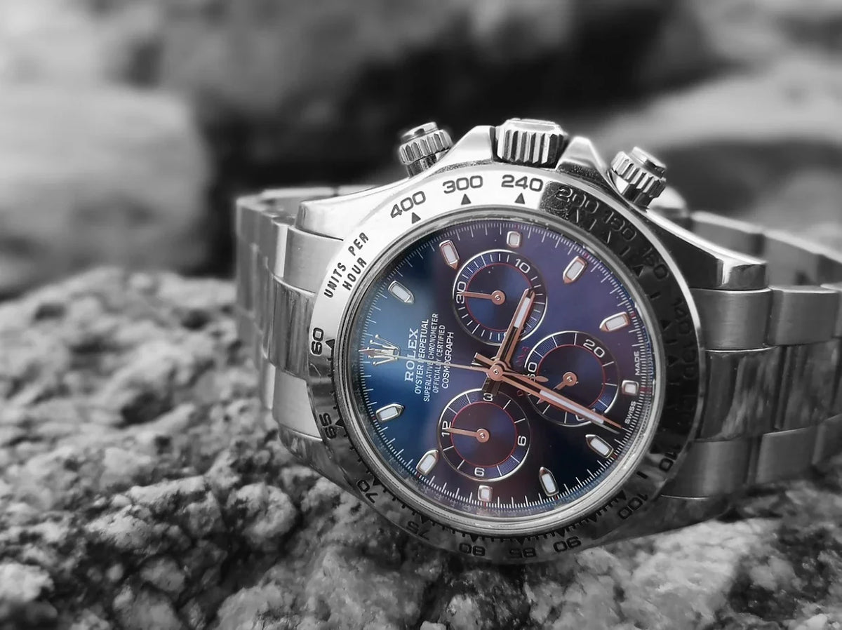 How to Buy a Pre-Owned Rolex Safely: A UK Buyer's Checklist