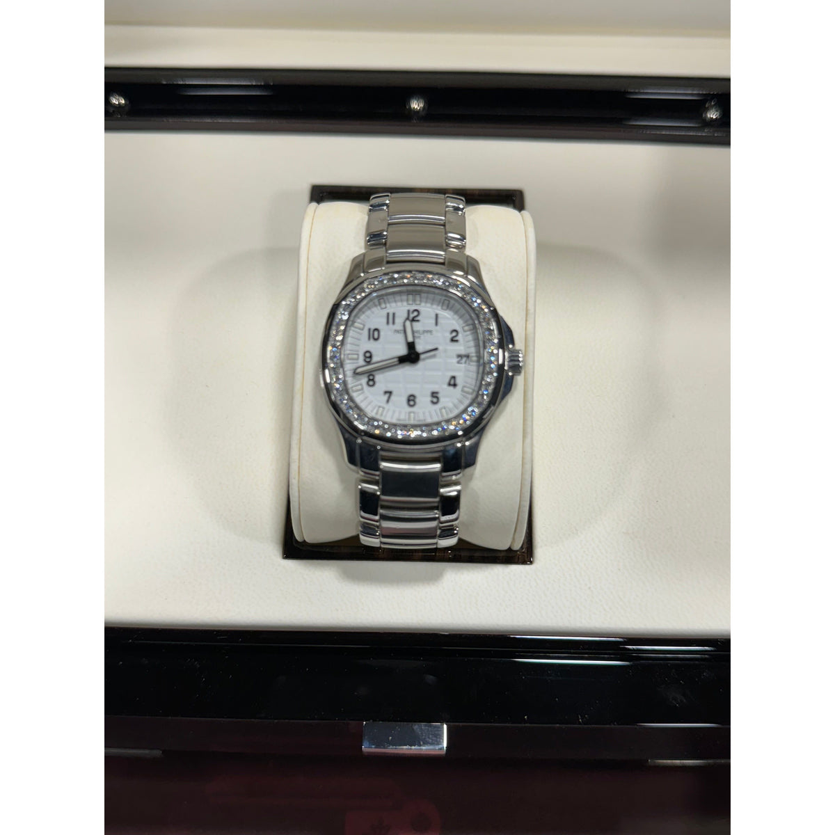 Patek Philipe Aquanaut Steel & Diamonds White Face Watch