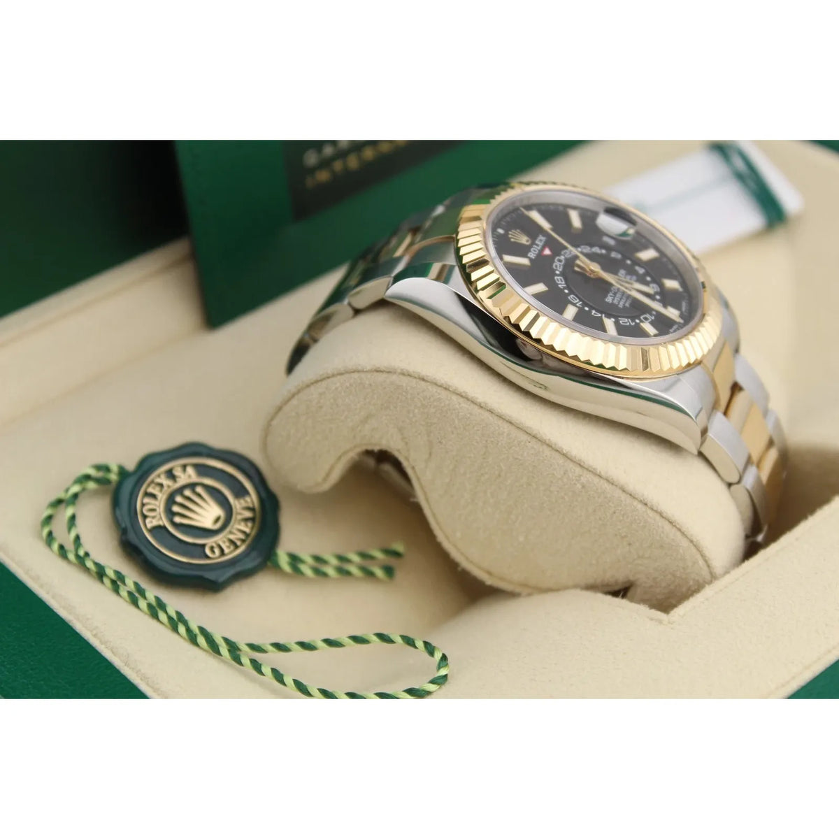 2023 Rolex Sky Dweller 326933 42 mm Black Dial Gold Bi-Metal Oyster Box No Papers
