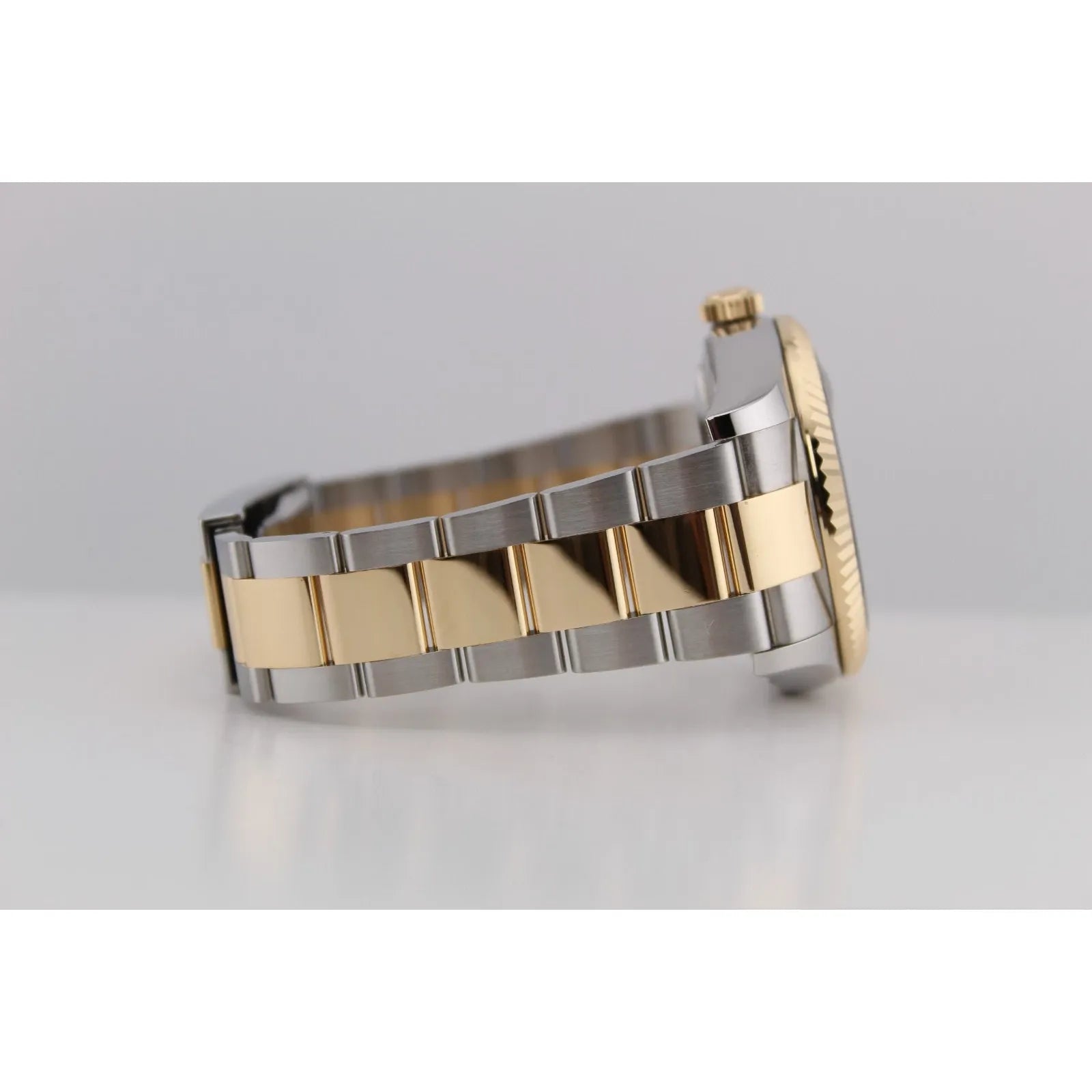 2023 Rolex Sky Dweller 326933 42 mm Black Dial Gold Bi-Metal Oyster Box No Papers