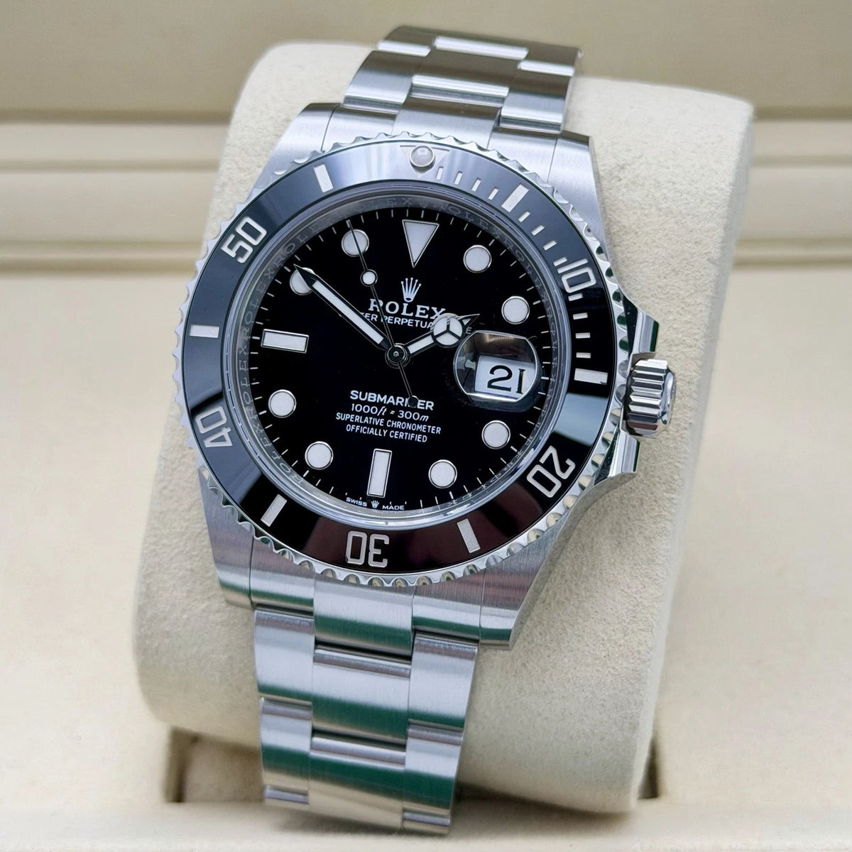 Rolex Submariner Date Black 126610LN 41mm 04/2026 Full Set Immaculate