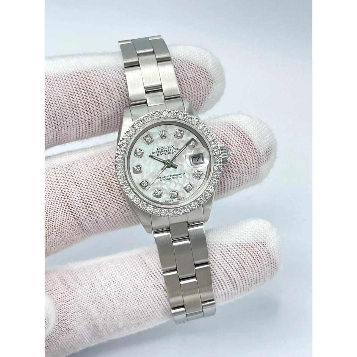 Ladies Rolex Datejust 26mm 6916 Pearl MOP Diamond Dial Diamond Bezel Oyster